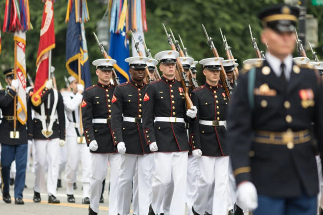 Marine’s Evening Parade